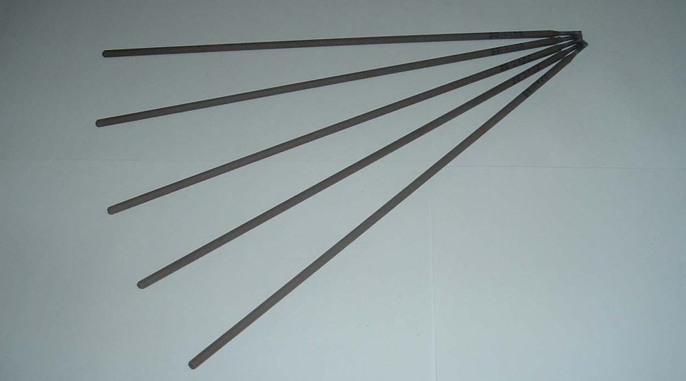 供应D557/D567/D577耐磨堆焊焊条